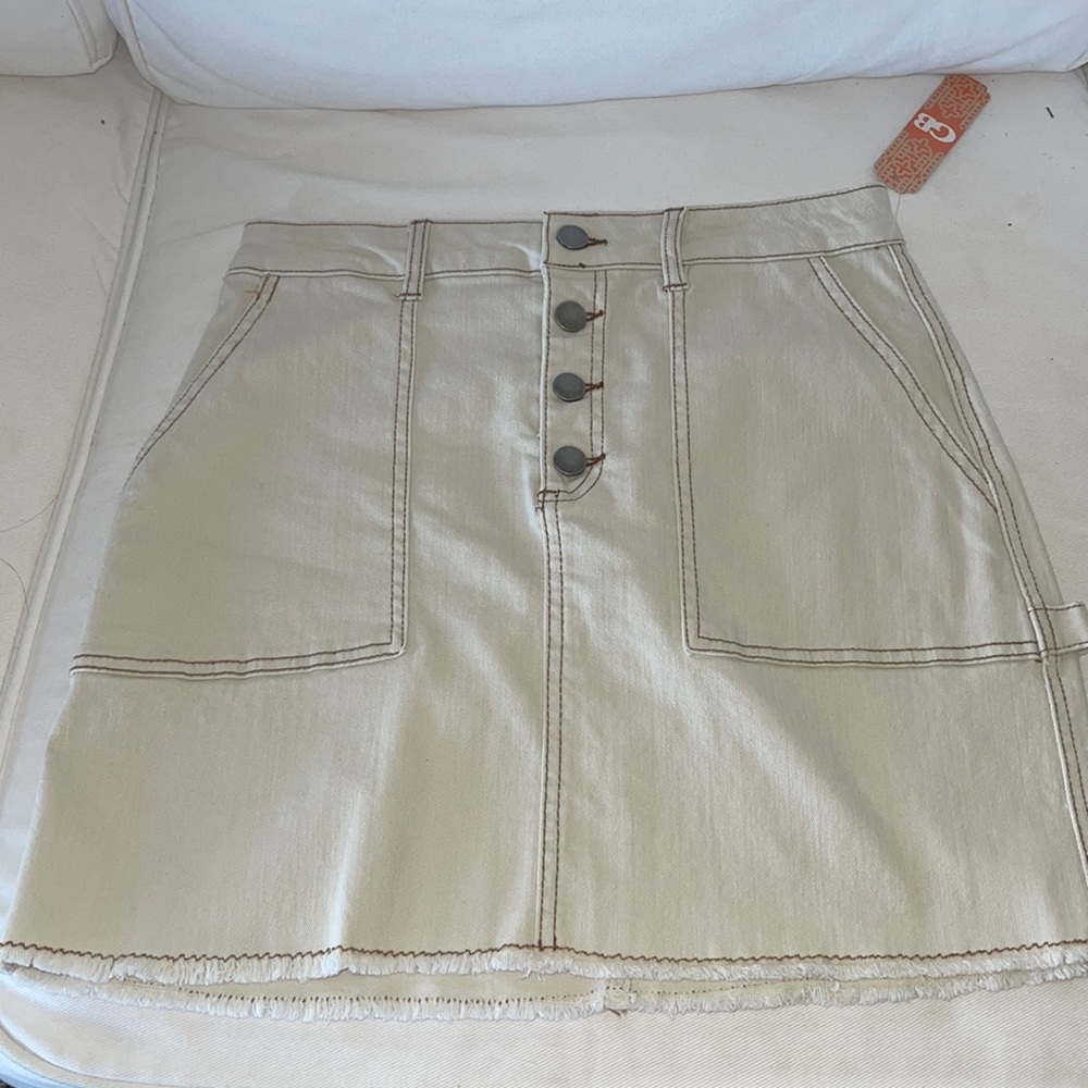 GB miniskirt size medium